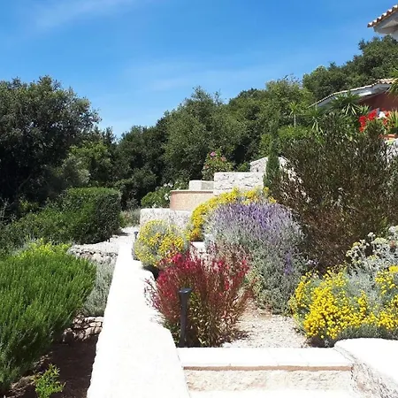 Tatil Evi Drei Grazien, Luxurioese Mit Eigenem Pool